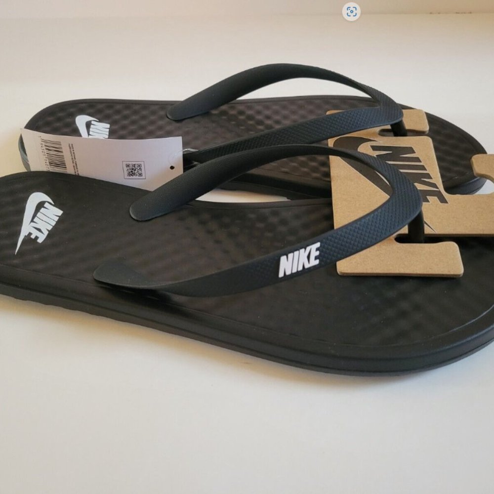 Nike On Deck Black Flip Flops with White Logo - Picture 2 of 5